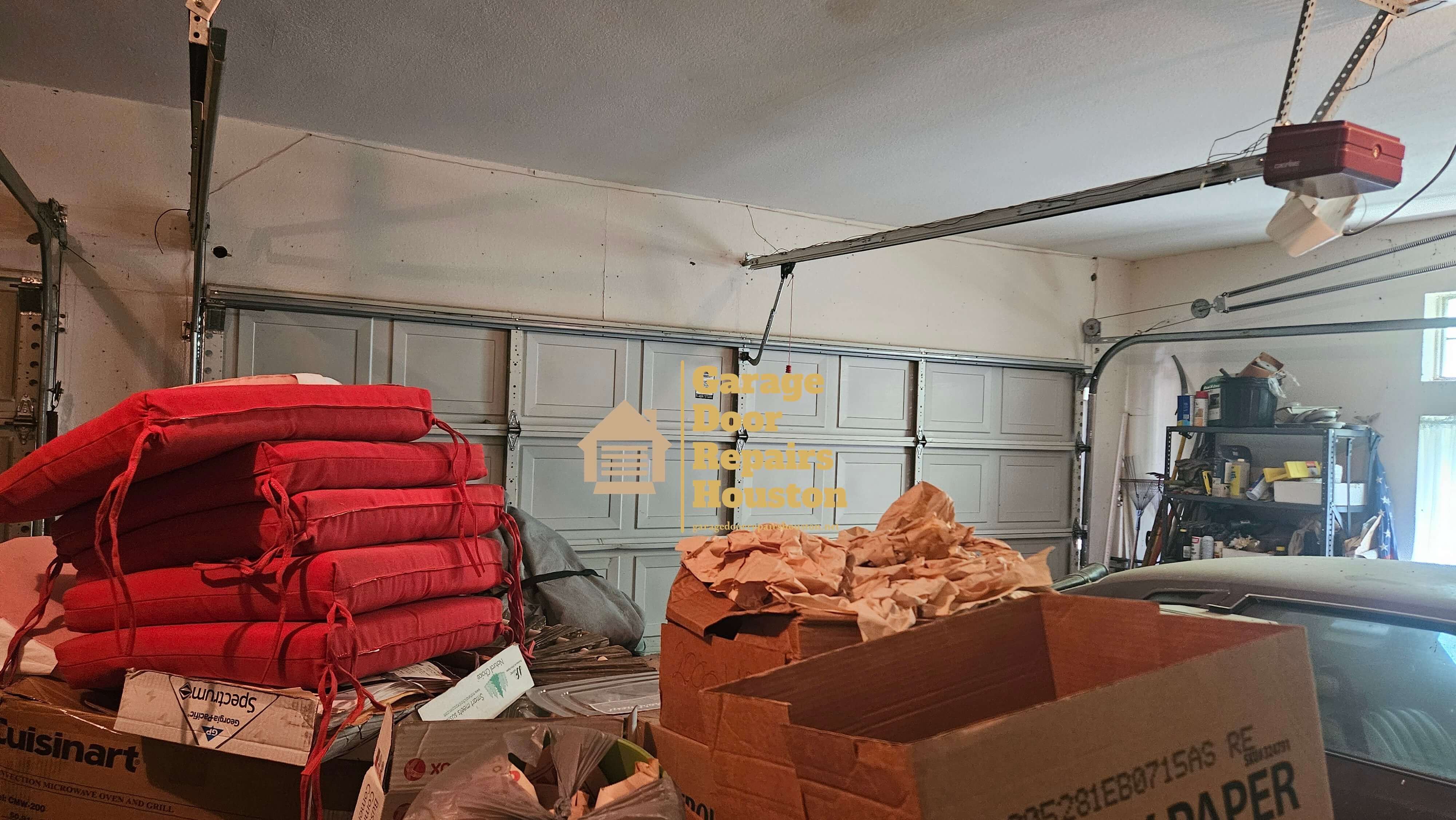 genie_screw_drive_garage_door_opener_repair